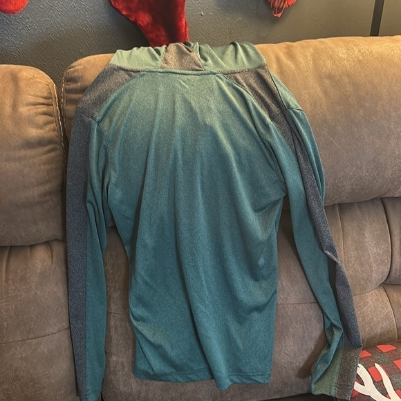 Youth Medium Oregon Ducks hooded Long sleeve quarter zip shirt - Picture 4 of 4